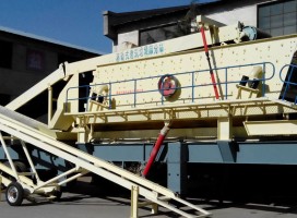 如何選擇礦山機(jī)械石頭破碎機(jī)，在鄭州購(gòu)買(mǎi)碎石機(jī)認(rèn)準(zhǔn)價(jià)格誠(chéng)信廠家